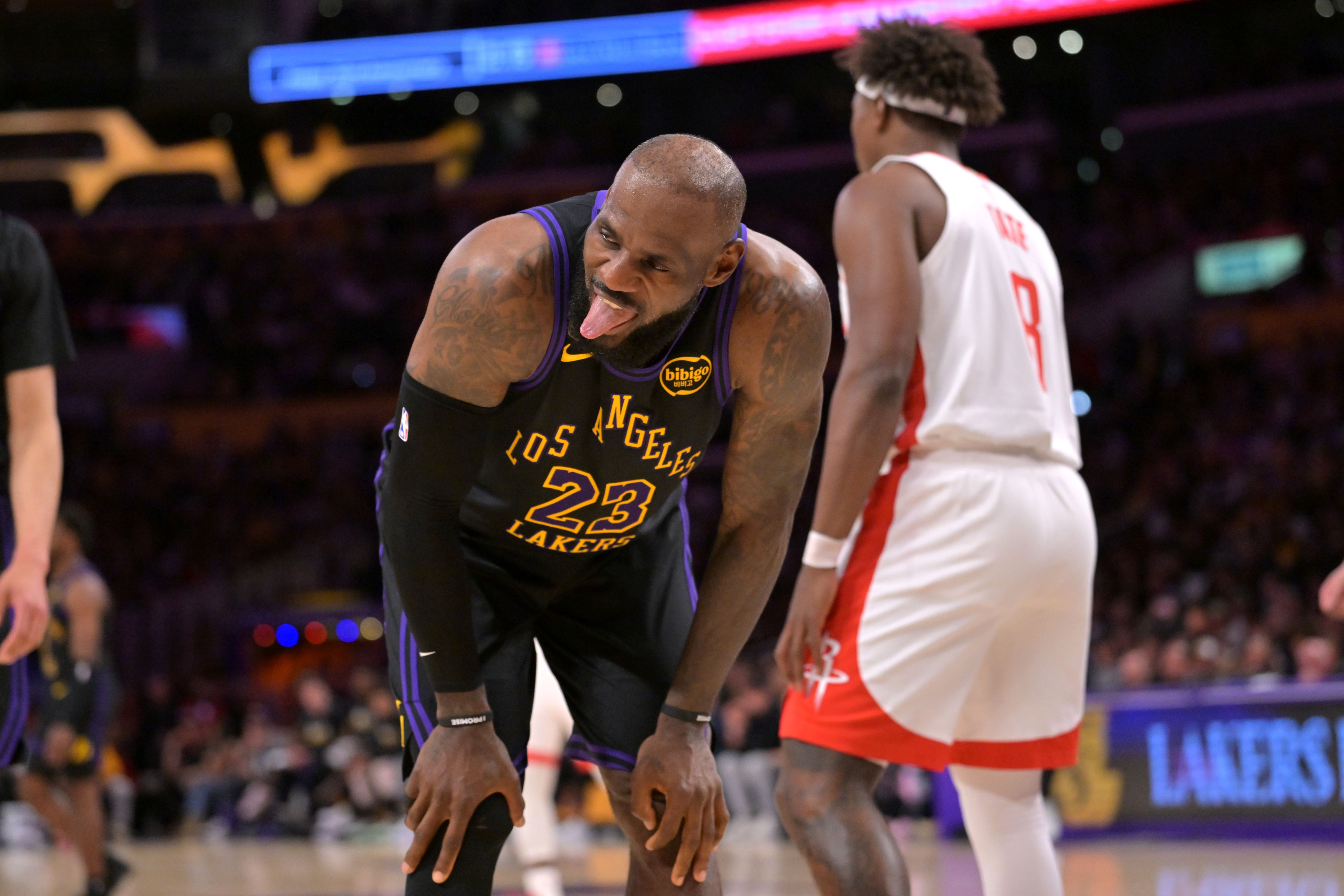 湖人兩勝砸爛ESPN模型 老詹控場(chǎng)+角色球員爆發(fā)為東里爭(zhēng)取時(shí)間