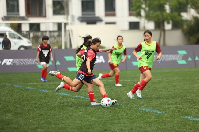 武磊現身上海直擊：Next Gen Drafts中國站8人突圍直通西班牙