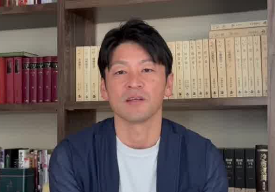 日本青訓(xùn)總監(jiān)：當?shù)囟隂]見過踢球靠關(guān)系，10歲假球事件折射土壤差異
