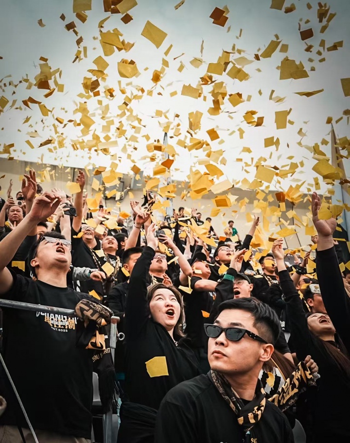 溫州足球的生存悖論：富二代砸錢續命，中乙7輪不勝仍在燒