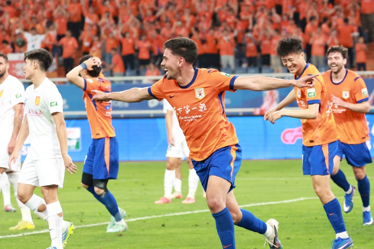 馬德魯加雙響救贖，泰山隊外援去留選擇題浮現