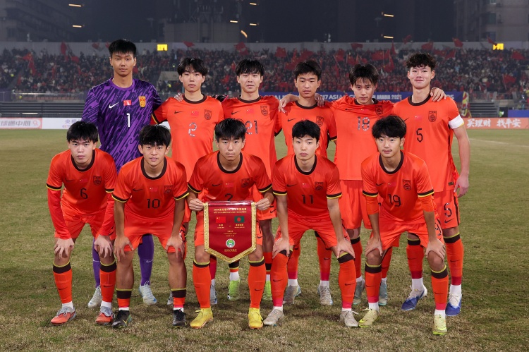 U17國足2-3日本獲亞洲杯亞軍 創近10屆最佳 萬項破門趙松源替補點射