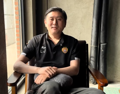 前國安冠軍功臣路姜腦梗后遺癥：頸動脈堵死，一條腿無力走路搖晃