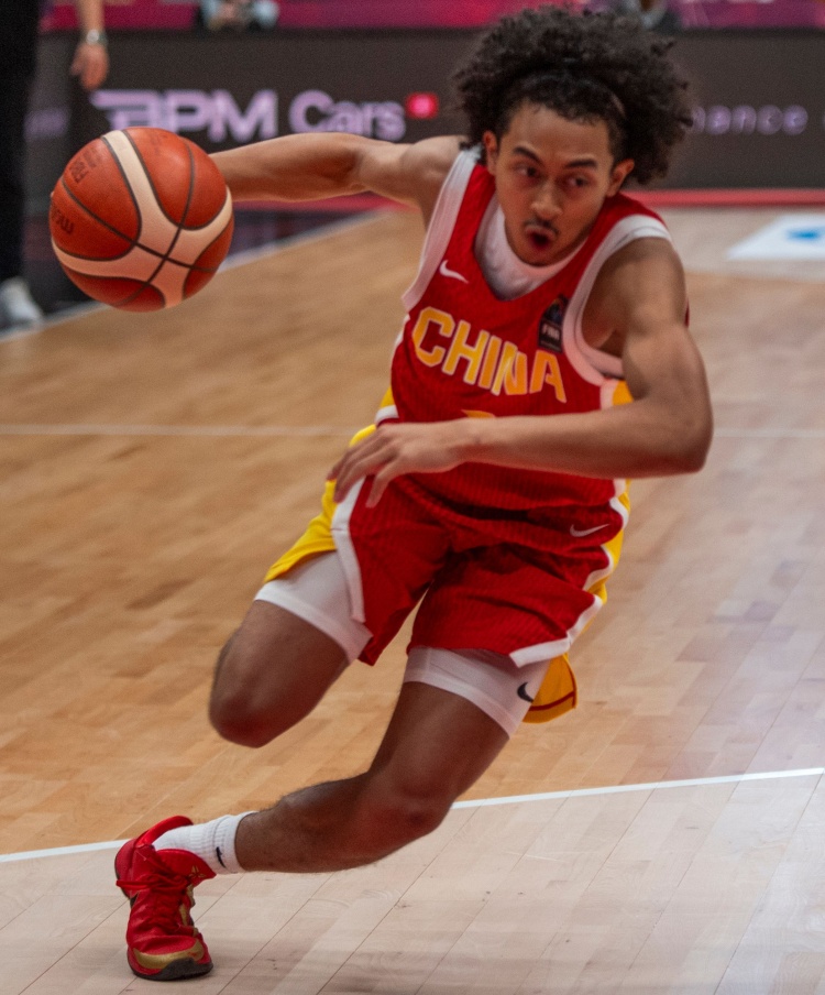庫里十年合同落定李寧，個人品牌球員名單曝光