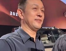 李斌兌現(xiàn)承諾 與姚明共赴CBA總決賽G5