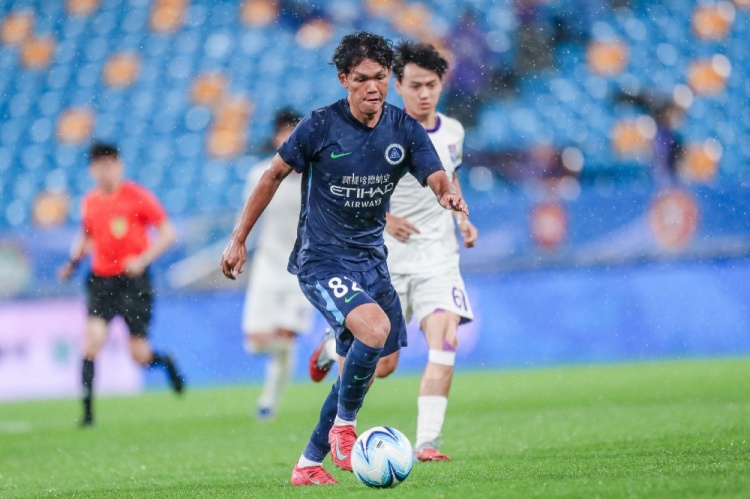 單刀被撲+雨戰(zhàn)中斷+替補閃擊 深圳U20客場1-1津門虎