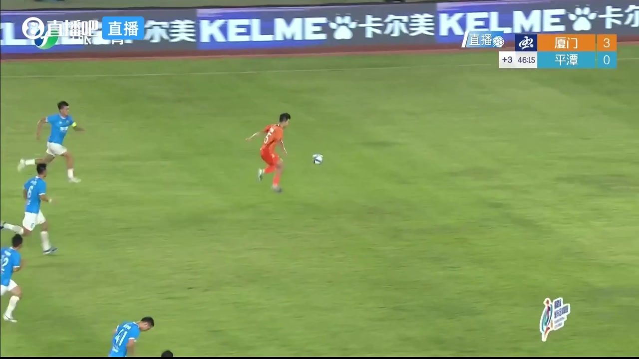 孫景濠單刀破門上演帽子戲法，廈門隊4-0領先平潭隊